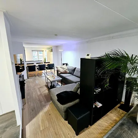 Two Floor In The City Center Daire *